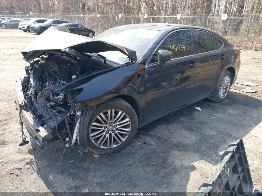 2015 Lexus ES
