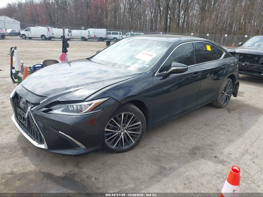 2023 Lexus ES