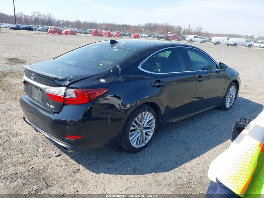 2017 Lexus ES
