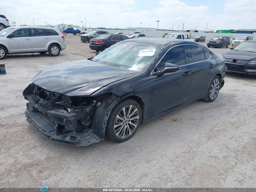 2019 Lexus ES