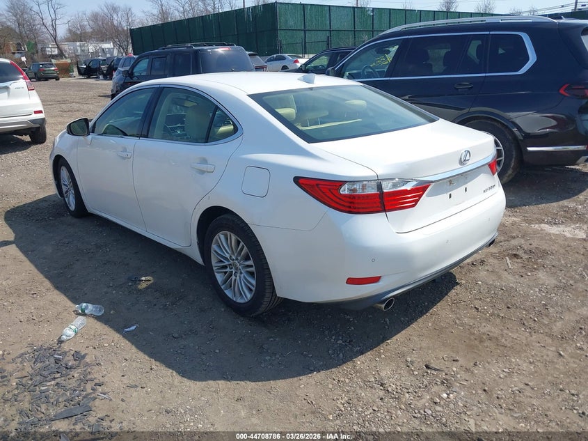 2015 Lexus ES