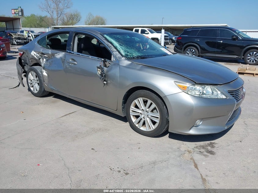 2015 Lexus ES