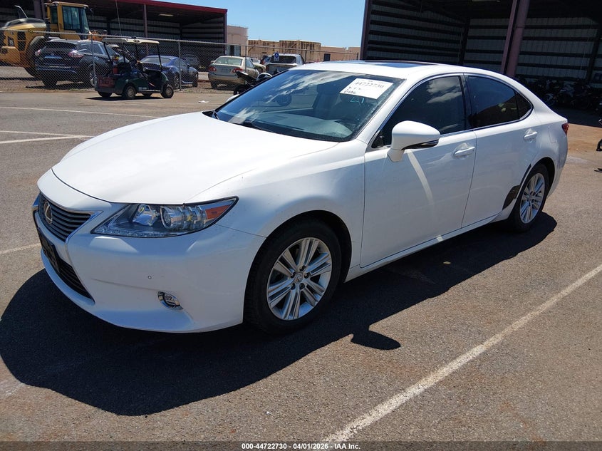 2015 Lexus ES
