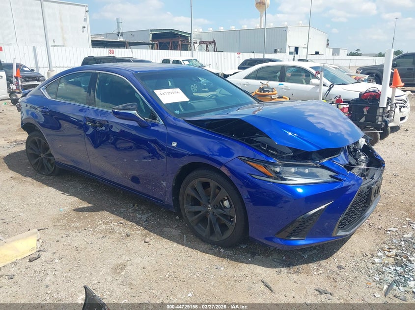 2022 Lexus ES