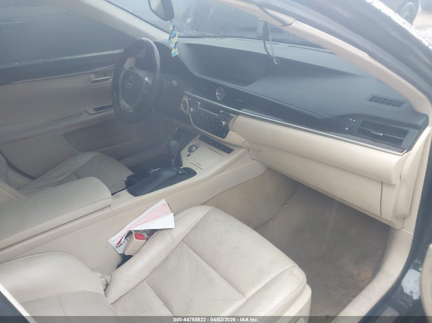2014 Lexus ES