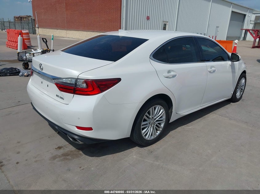 2017 Lexus ES