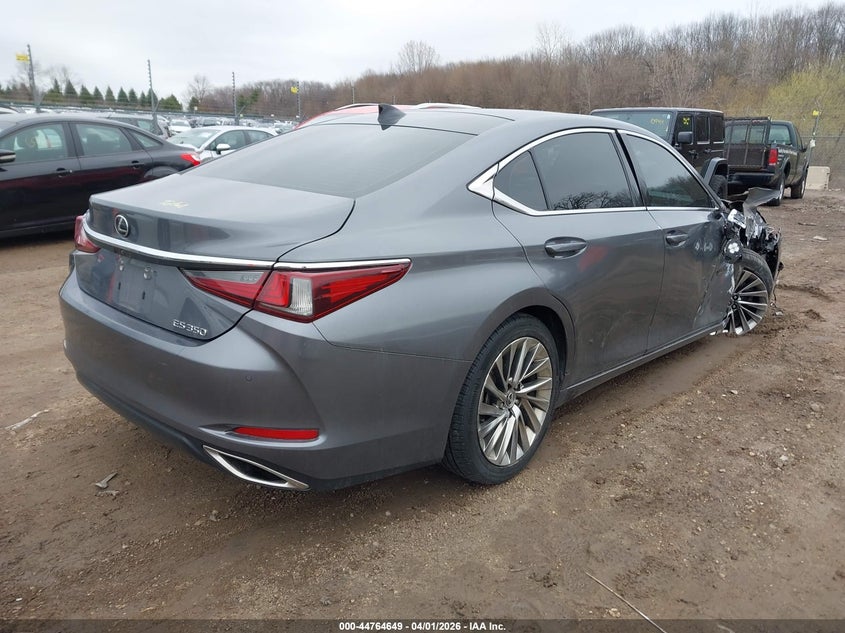2019 Lexus ES