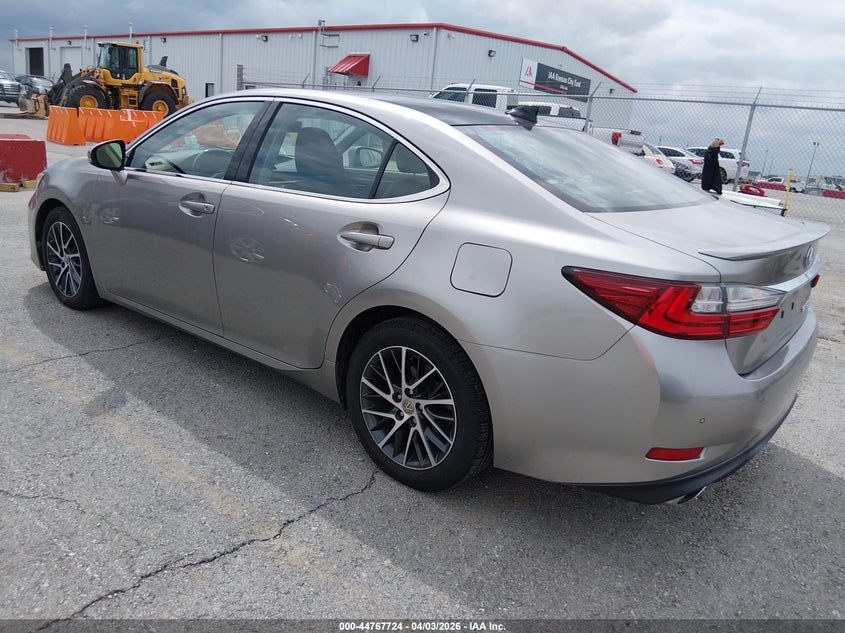 2017 Lexus ES