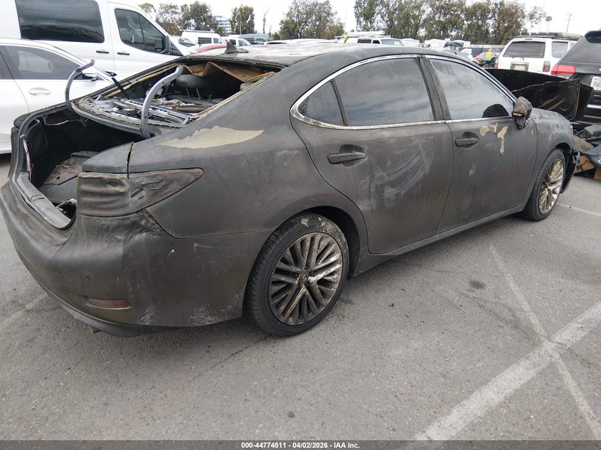 2015 Lexus ES