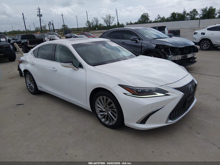 2020 Lexus ES