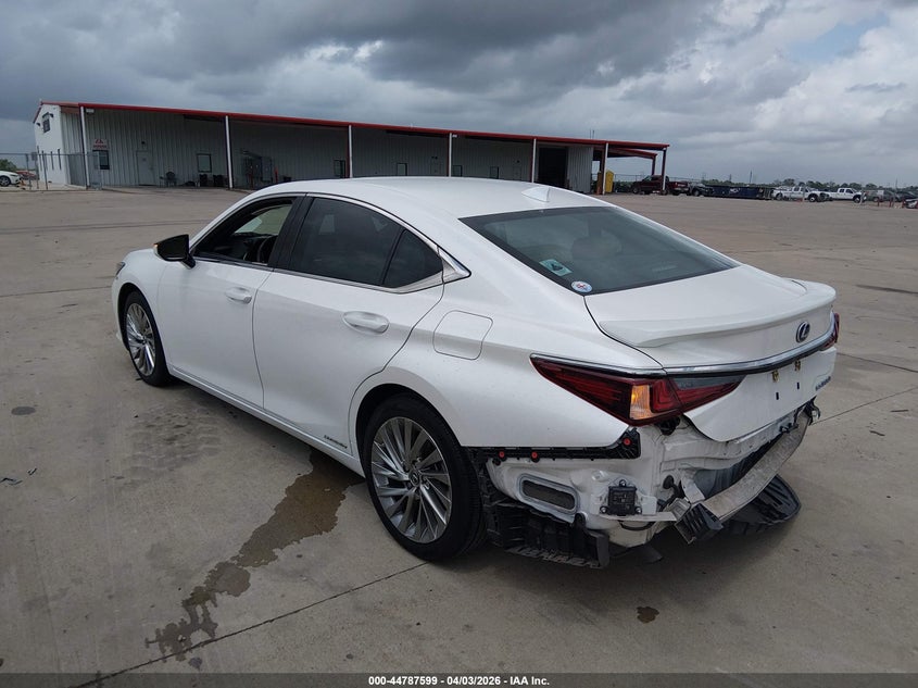 2020 Lexus ES