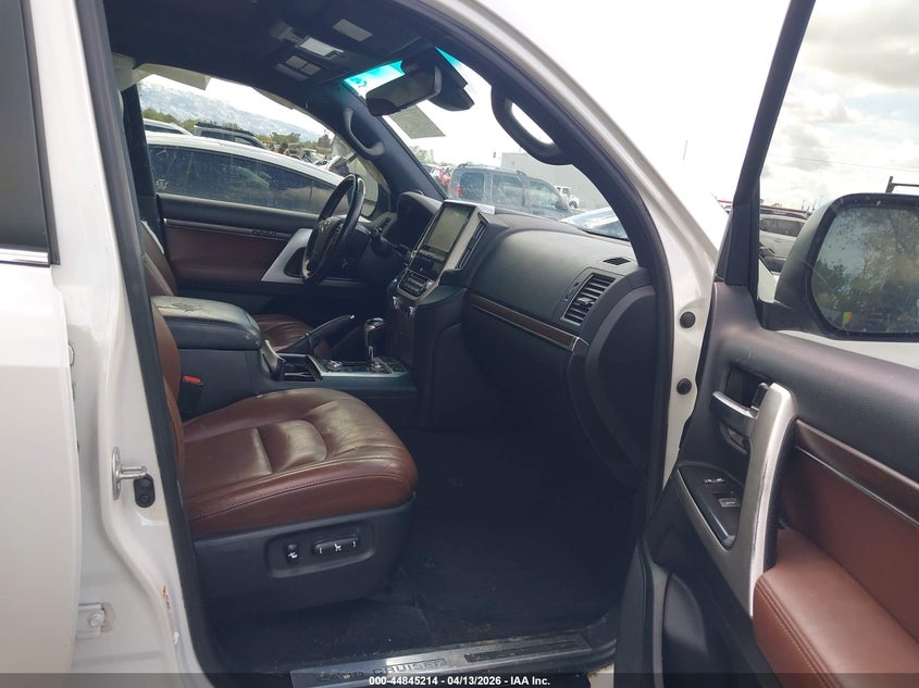 2016 Toyota Land cruiser