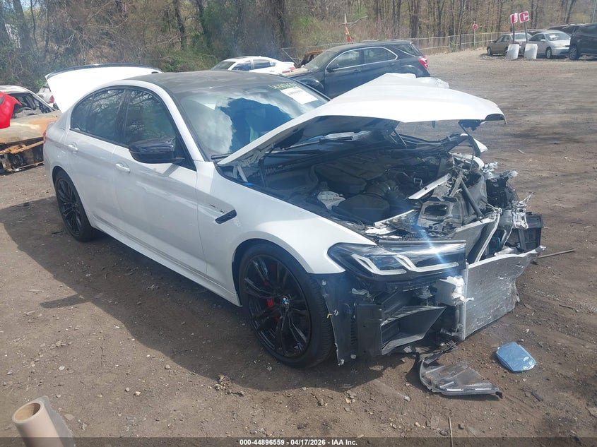 2023 BMW M5